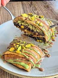 Pistachio Brownies Crepe