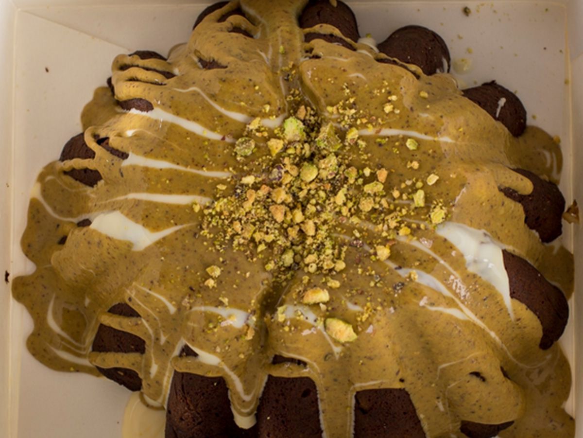 Pistachio Molten Cake