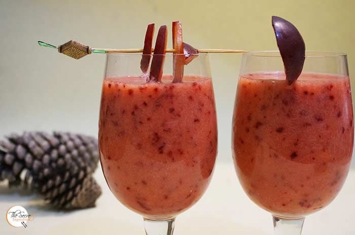 Mango Plum Smoothie