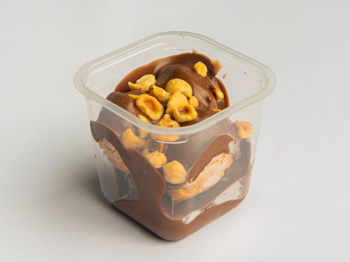 Profiterole Chocolate Cup