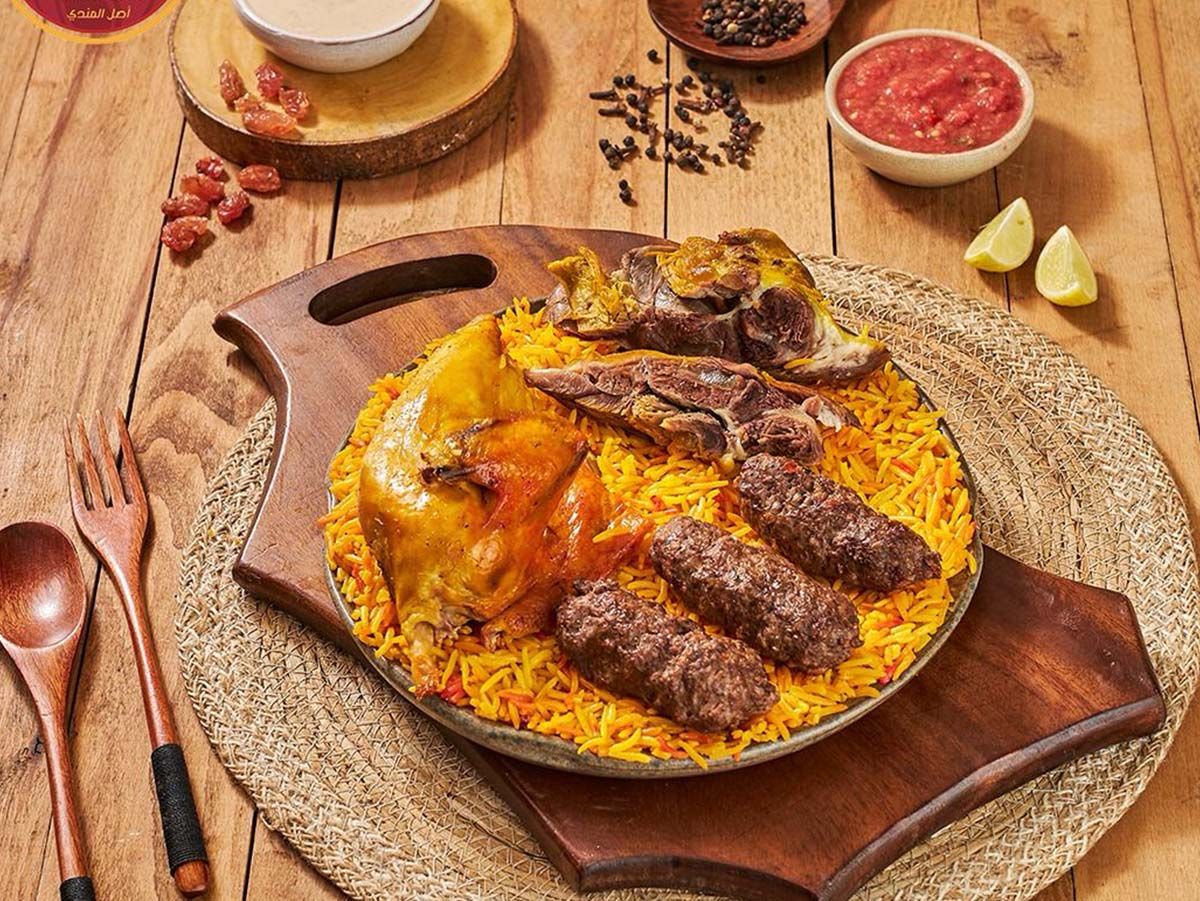 1/4 Chicken with 1/8 Kilo Kofta with 2 Pieces Of Meat And Rice