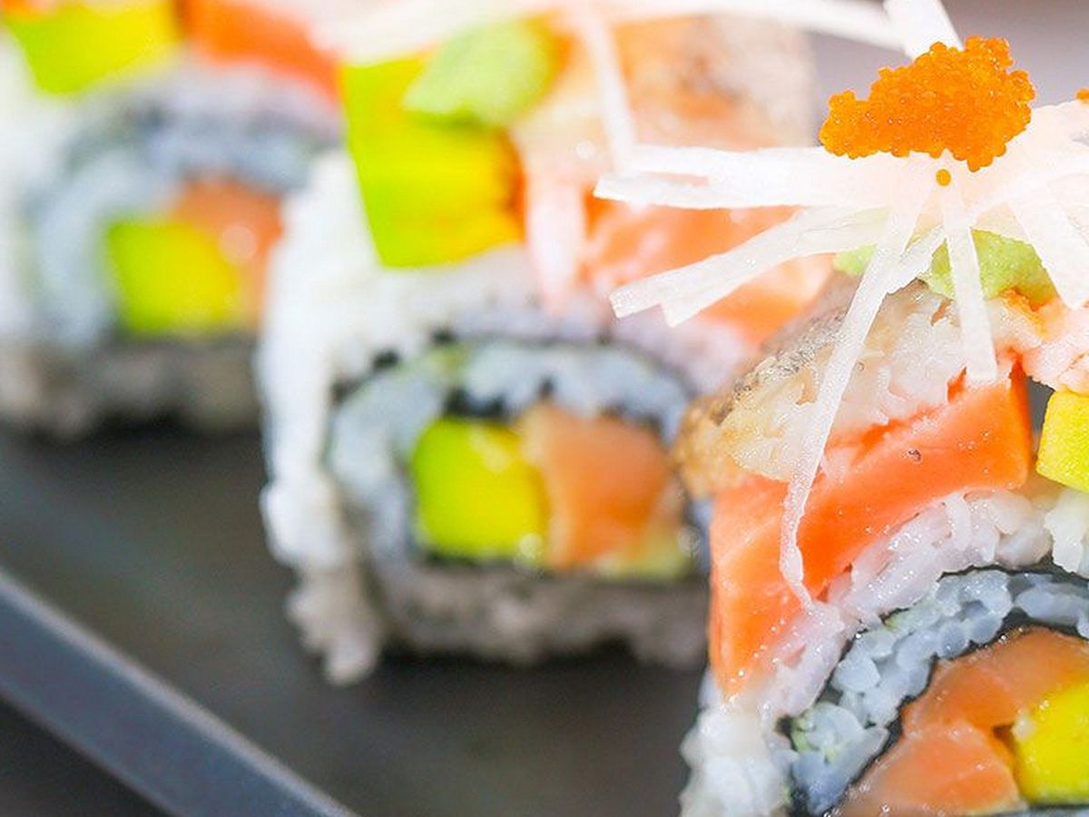 Rainbow roll