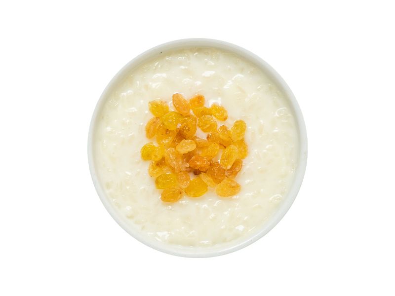 Rice pudding with nuts
