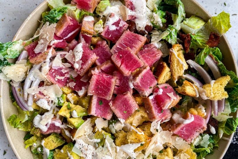 Seared Tuna Salad