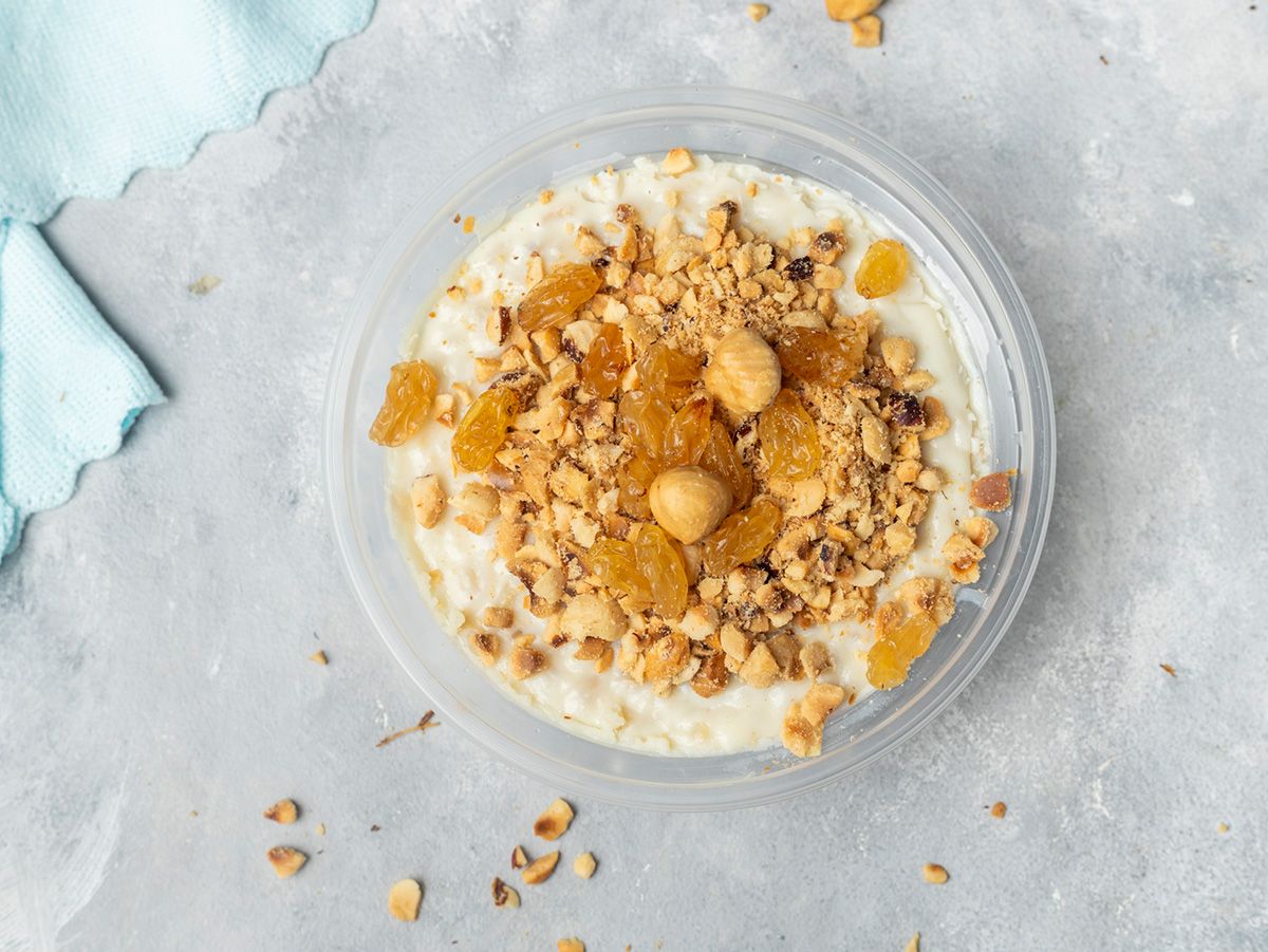 Ashura With Nuts