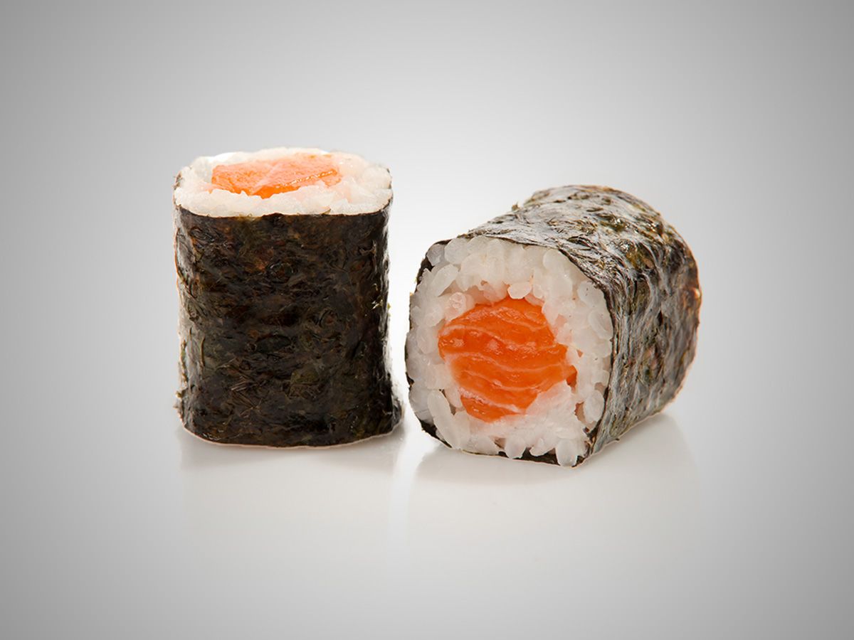 Saki Salmon Maki - 6 Pieces