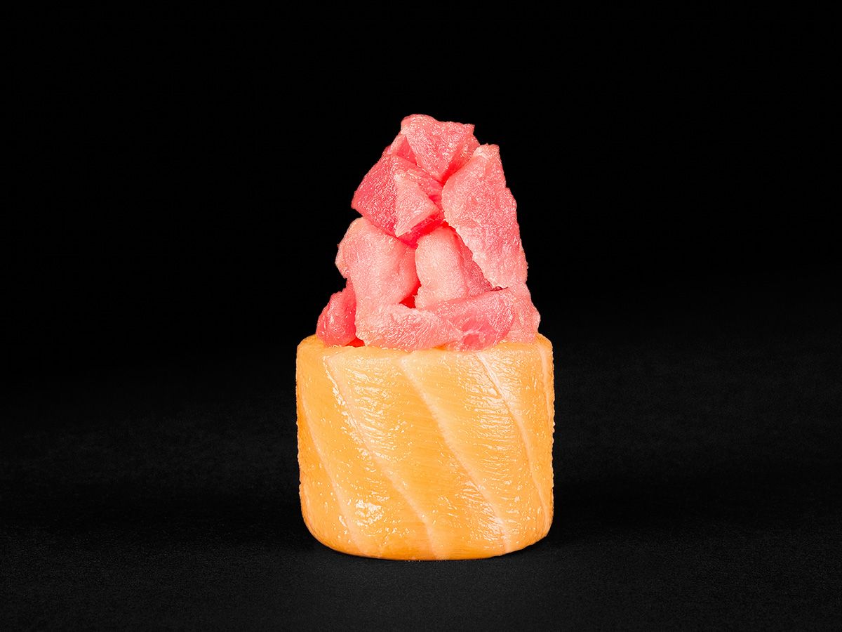 Salmon Roll Gunkan 1 pc