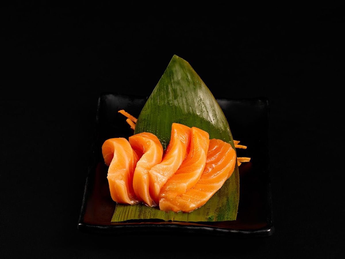 Salmon Sashimi 10 pcs