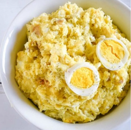 Mashed Potatoes With Fried Eggs And Butter