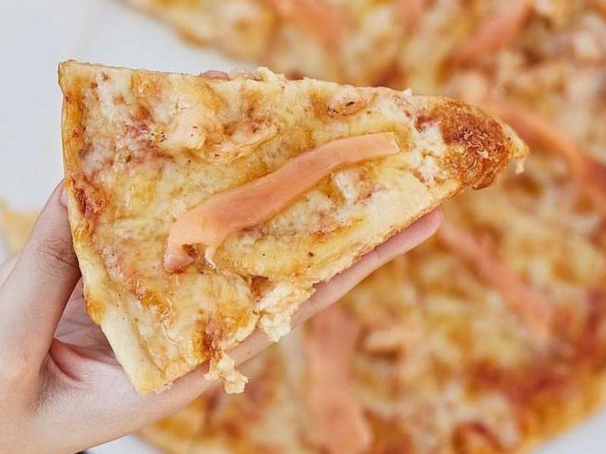 SEAFOOD PIZZA