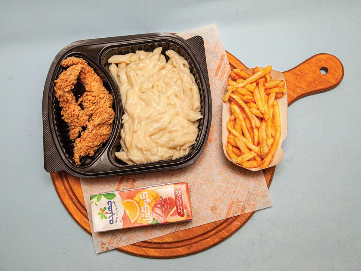 Shbaaha Penne Pasta With 2 Chicken Zinger Meal With Pepsi