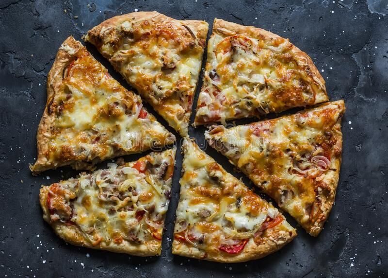 Shredded Tuna Oriental Pizza