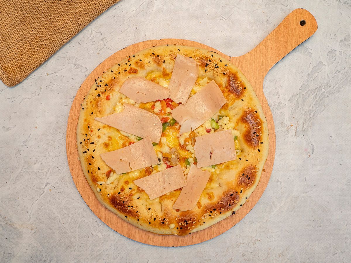 Smoked Turkey Pizza