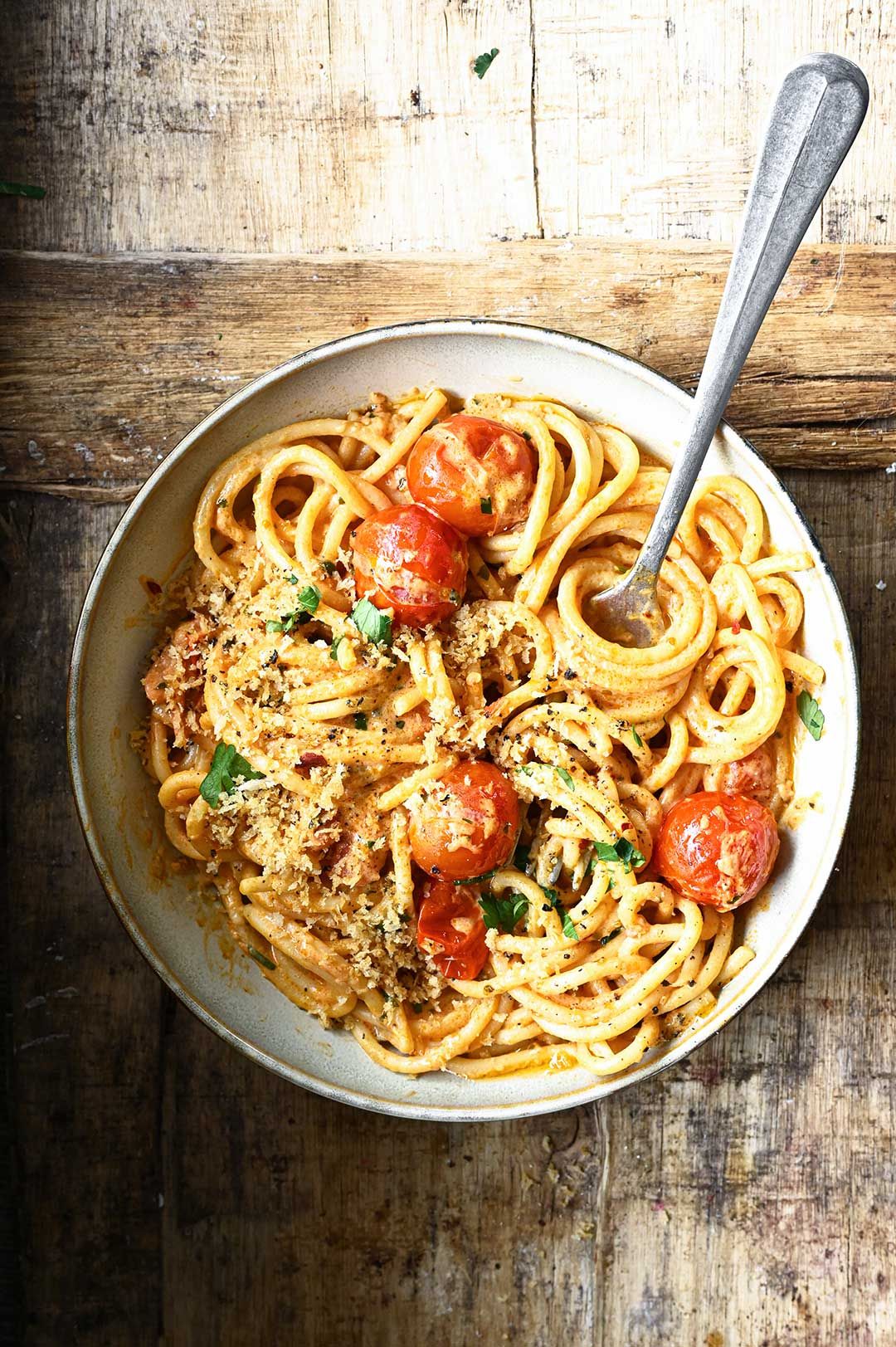 Spaghetti With Roumi Cheese And Tomato Sauce Pasta