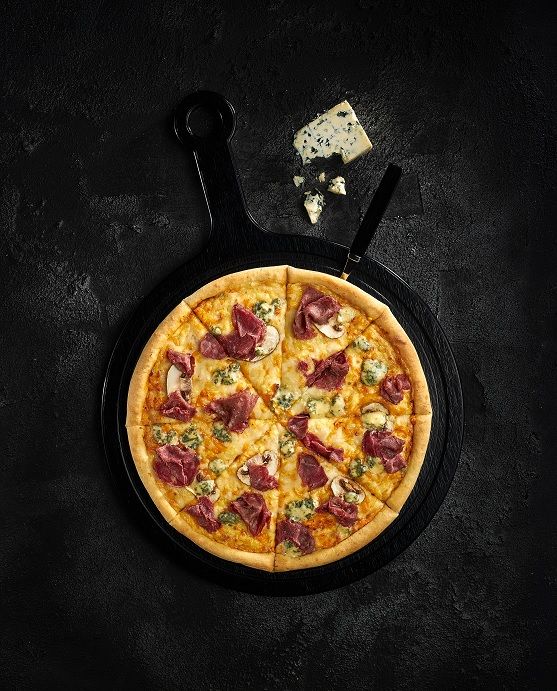 Special Quattro Pizza
