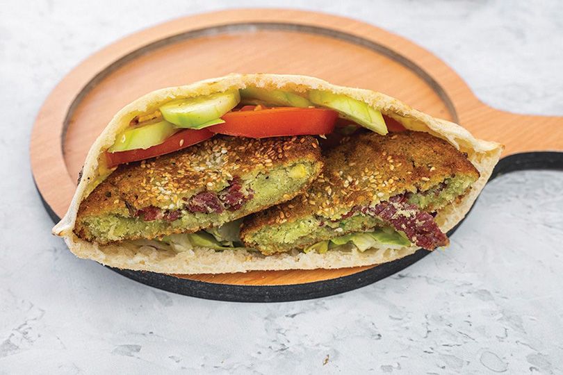 Special Taamia Mahshia Sandwich