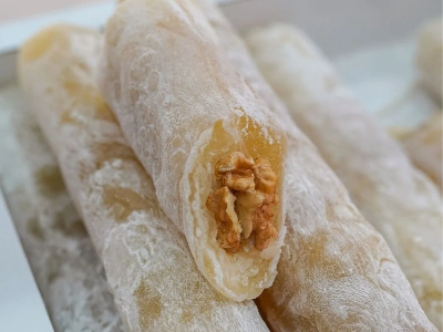String Malban with Walnuts and Cornstarch Coating 1/2 kg