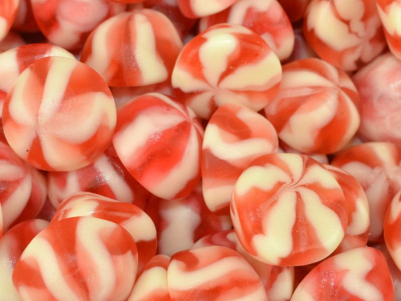 Sugared Strawberry Kisses