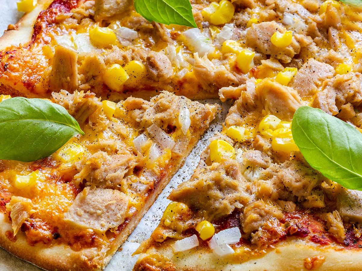 TUNA PIZZA