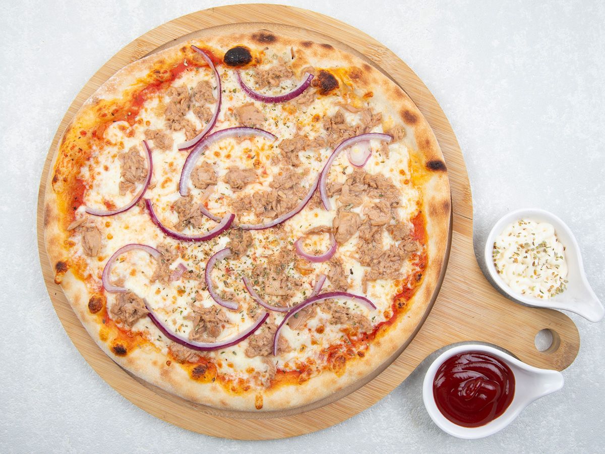 Tuna Pizza