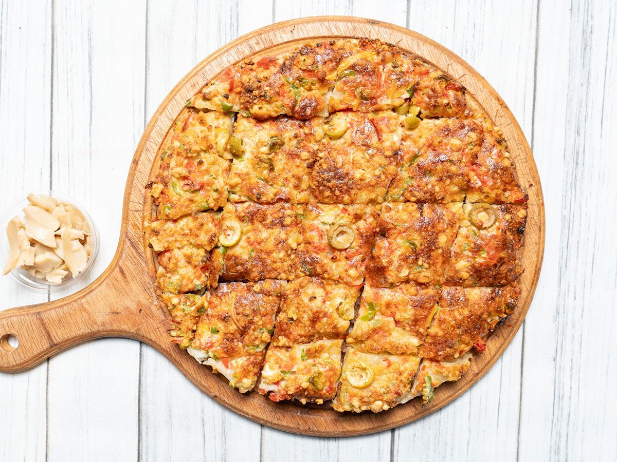 Oriental Vegetable Pizza