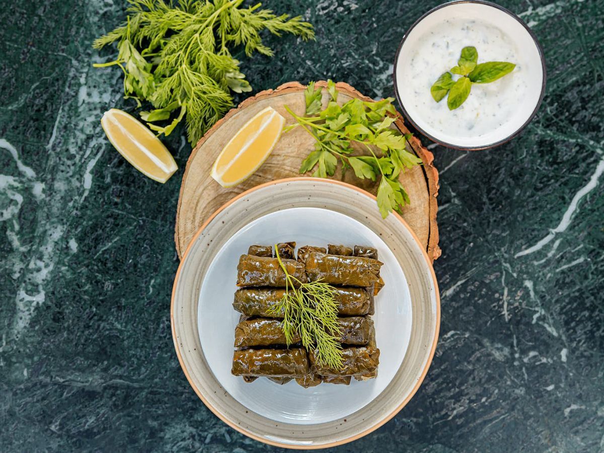 Vine Leaves W Yoghurt