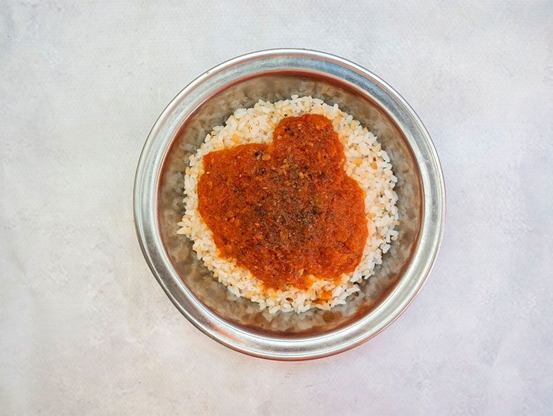 fattah With Garlic ,Vinegar And Sauce