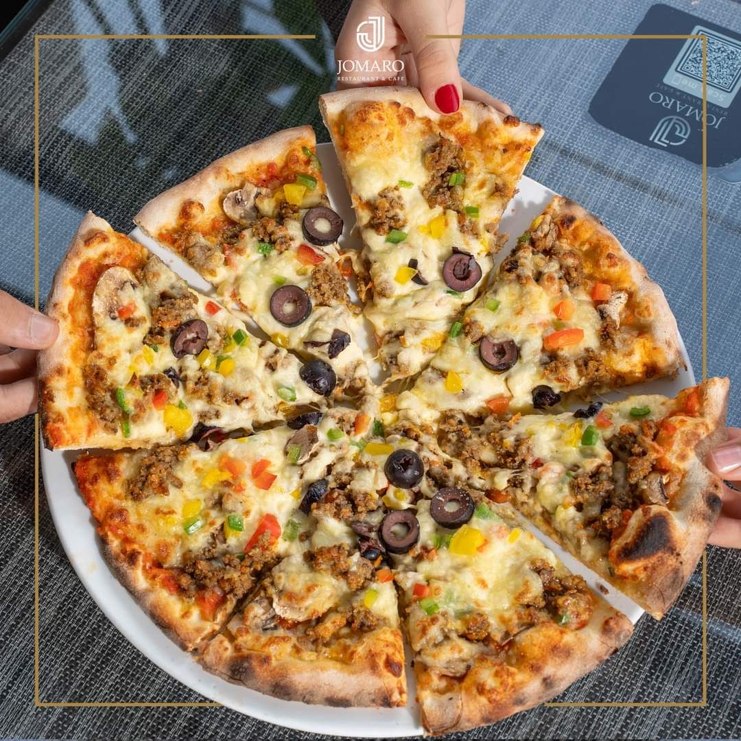 Super supreme pizza