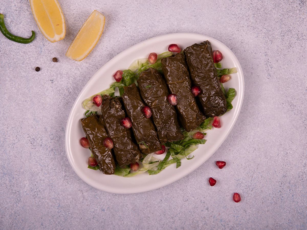 ورق عنب وسط