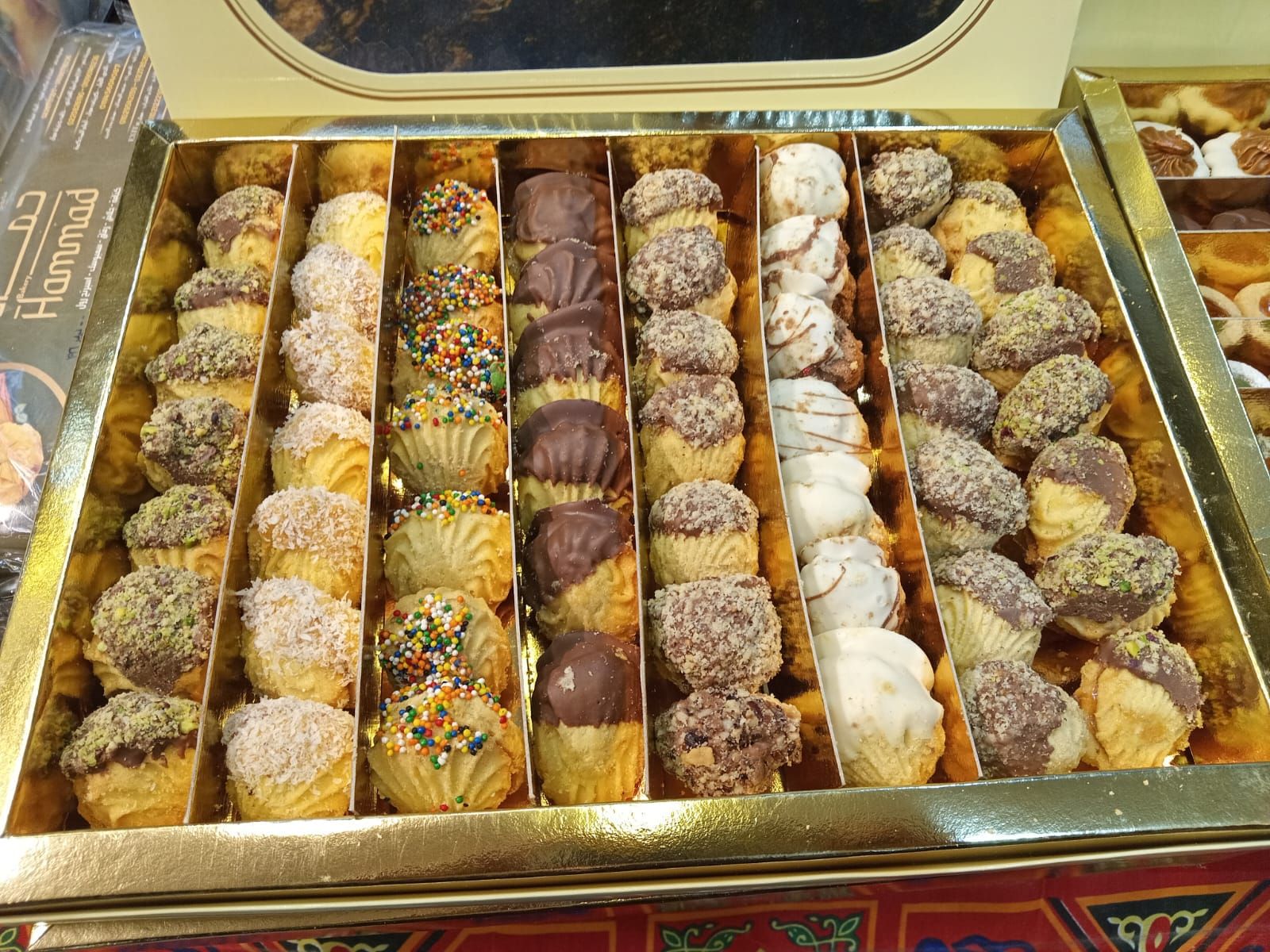 petit four