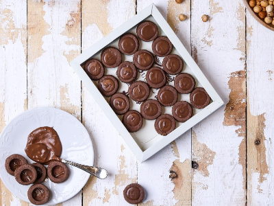 Hazelnut Chocolate Sable Box
