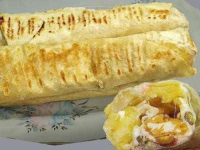 French Fries With Mozzarella Cheese Sandwich