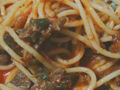 Spaghetti With Liver Platter
