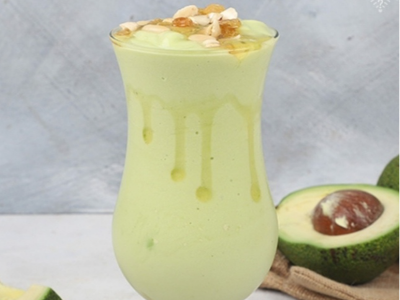Avocado With Honey And Hazelnut
