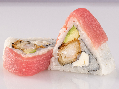 Tuna Bermuda Roll