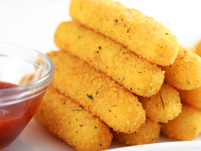 Mozzarella cheese sticks