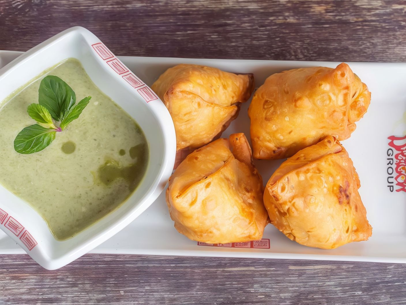AI03 - Vegetables Samosa 4 Pieces
