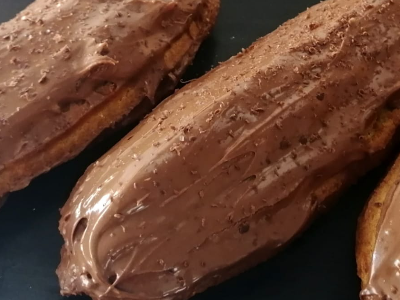 Eclair Box - 8 Pieces