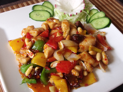 Chicken With Kung Pao Sauce Platter - Spicy