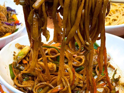 Chinese Chicken Noodles