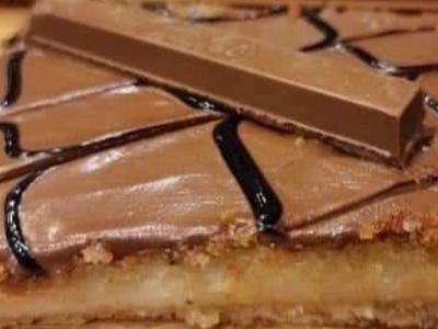 Shamia Basbousa with Nutella Chocolate