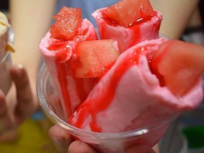 Rolled Ice Cream Mix Fruit