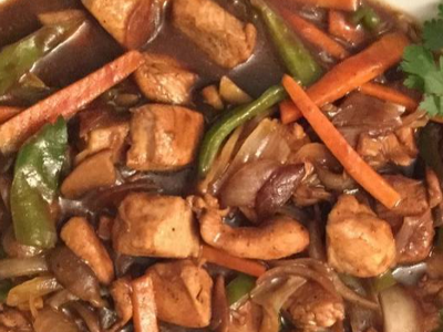 Chicken dish with ginger and garlic