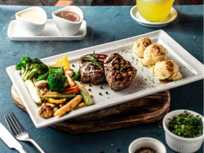Charbroiled Diamond Mark Beef Fillet Lovers 500 Gram