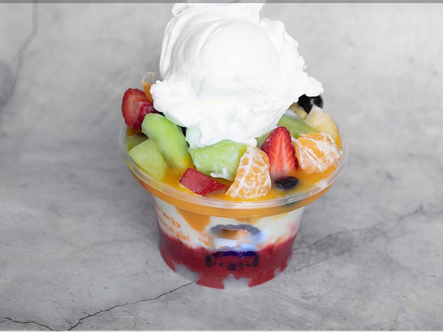 Fruit salad with ice cream