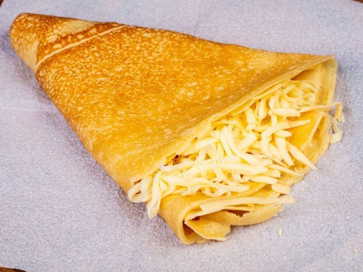 Turkish cheese mix crepe