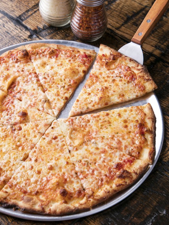 Crispy Chicken Oriental Pizza