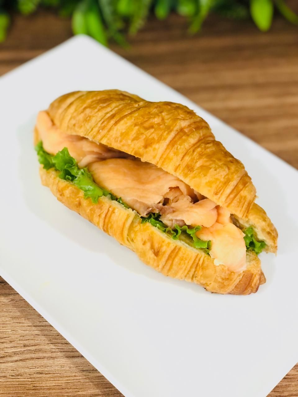 Croissant salmon sandwich