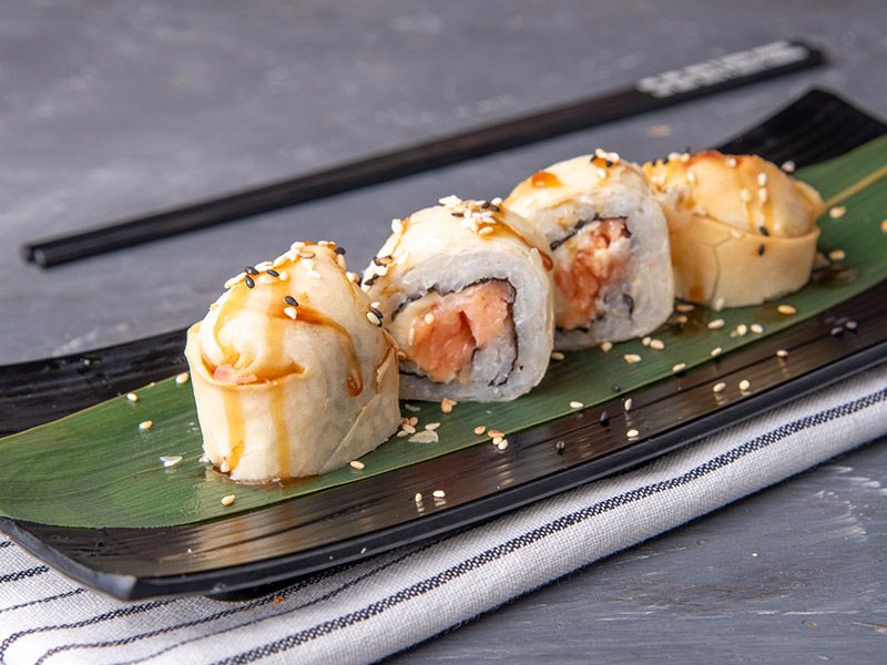 Salmon Crunch Roll