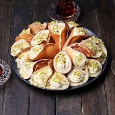 Qatayef with cream